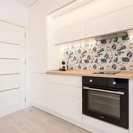 Blue Horizon Sea View 1br Apartment *